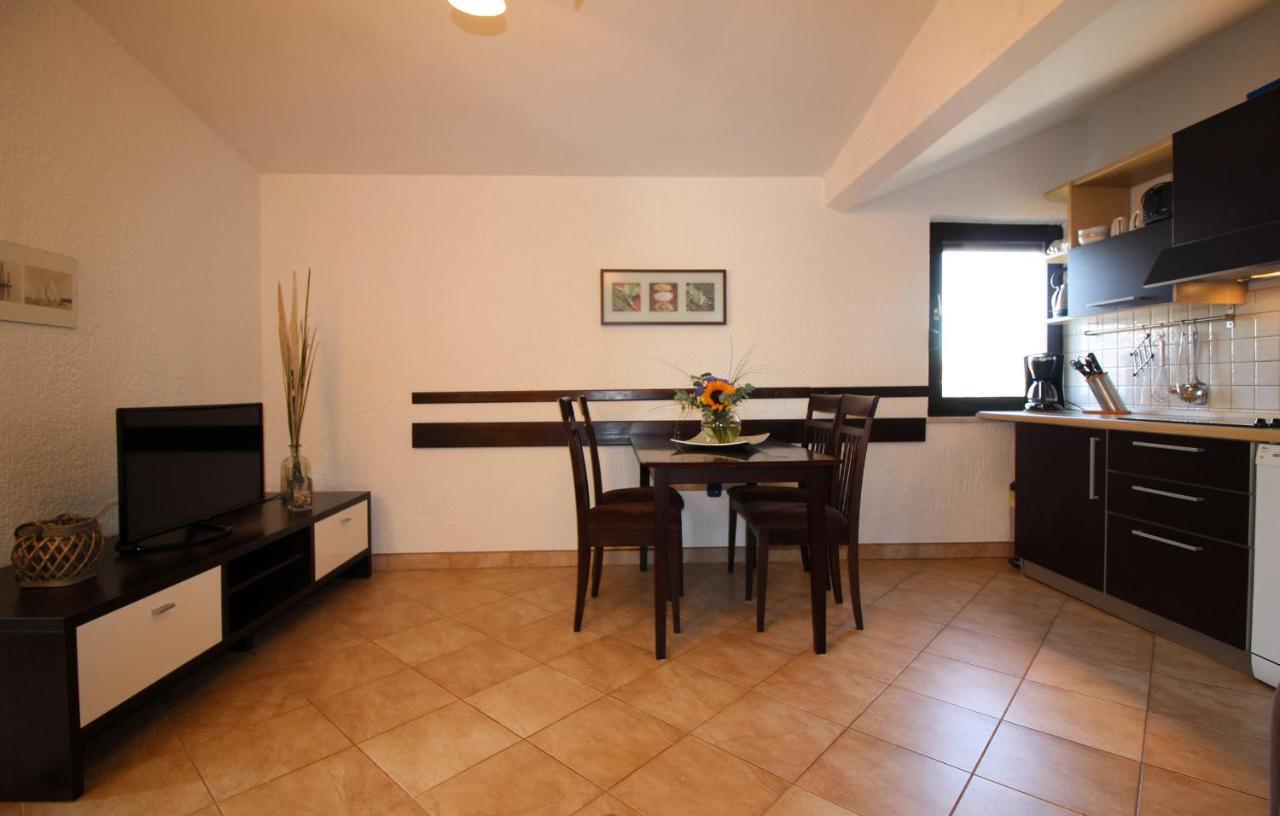 Dr. Igda Apartments بوريتش المظهر الخارجي الصورة