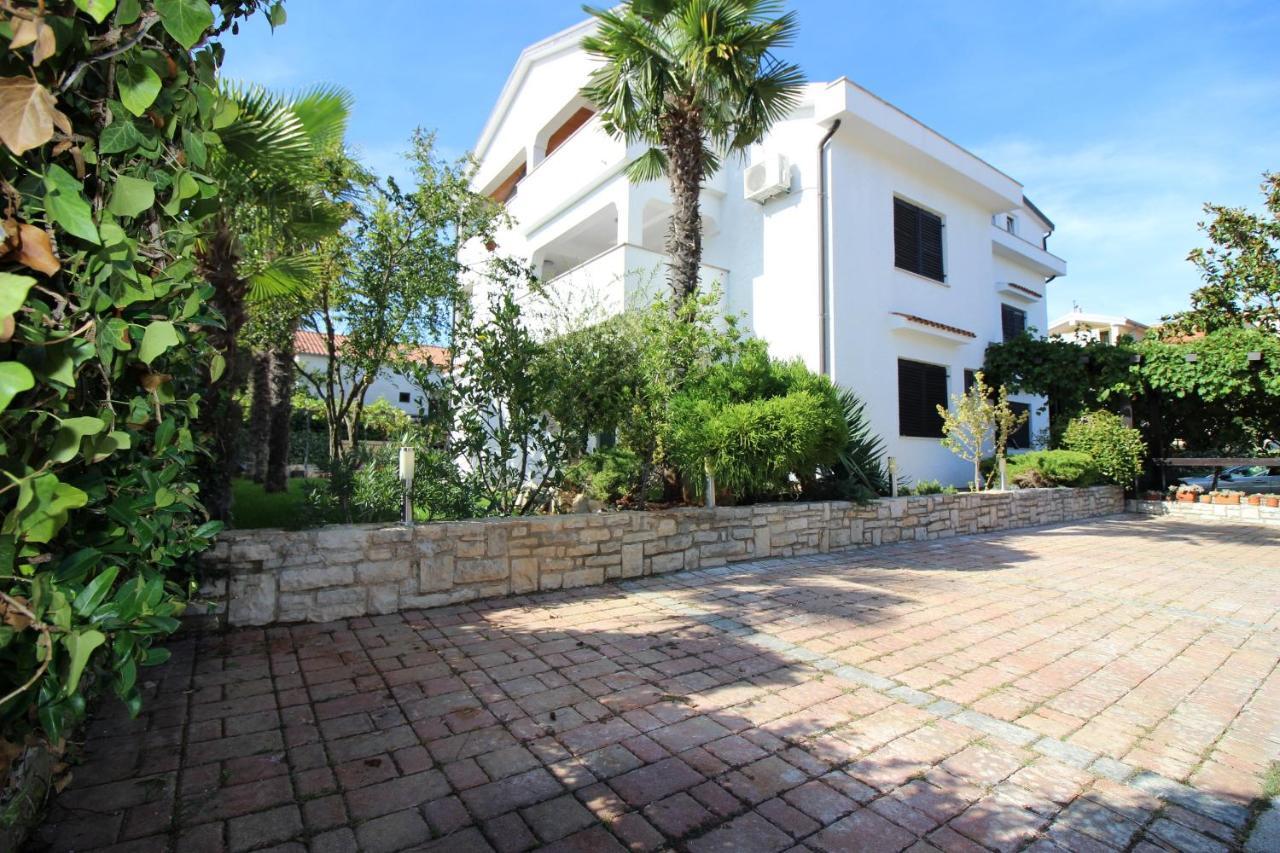 Dr. Igda Apartments بوريتش المظهر الخارجي الصورة
